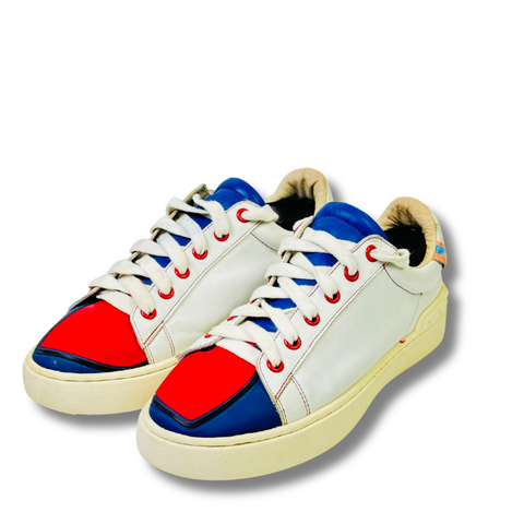ROCKSTUD SNEAKER