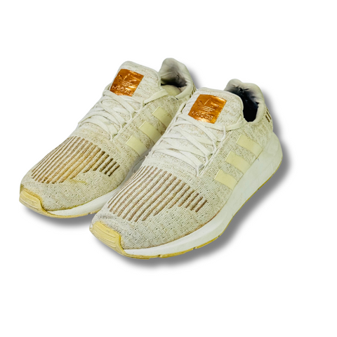 ADIDAS SWIFT RUN