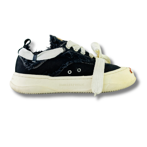 SMILE VULCANIZED SNEAKER