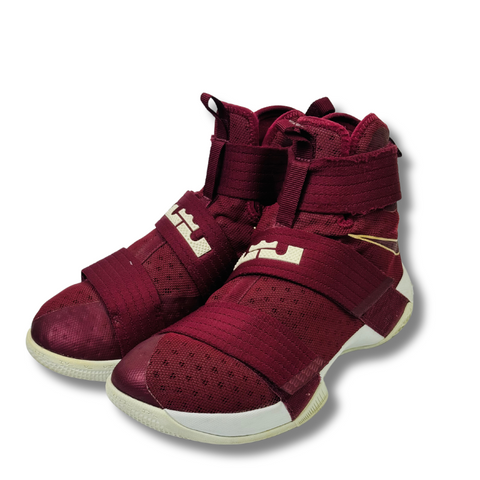 NIKE LEBRON SOLDIER 10