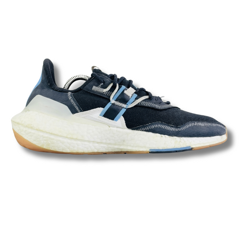ADIDAS ULTRABOOST 22 RUNNING SHOES