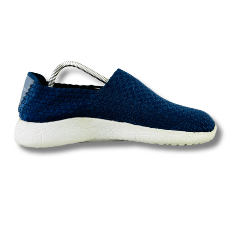SKETCHERS SPORTS SHOES