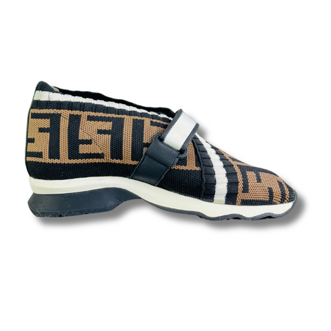 FENDI MULTI COLOR KNIT FABRIC