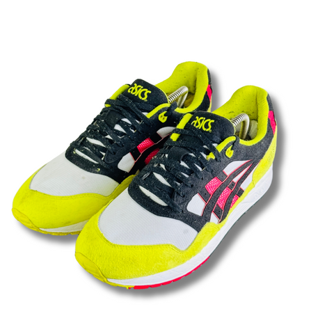 ASICS GEL SAGA YELLOW BLACK SHOES