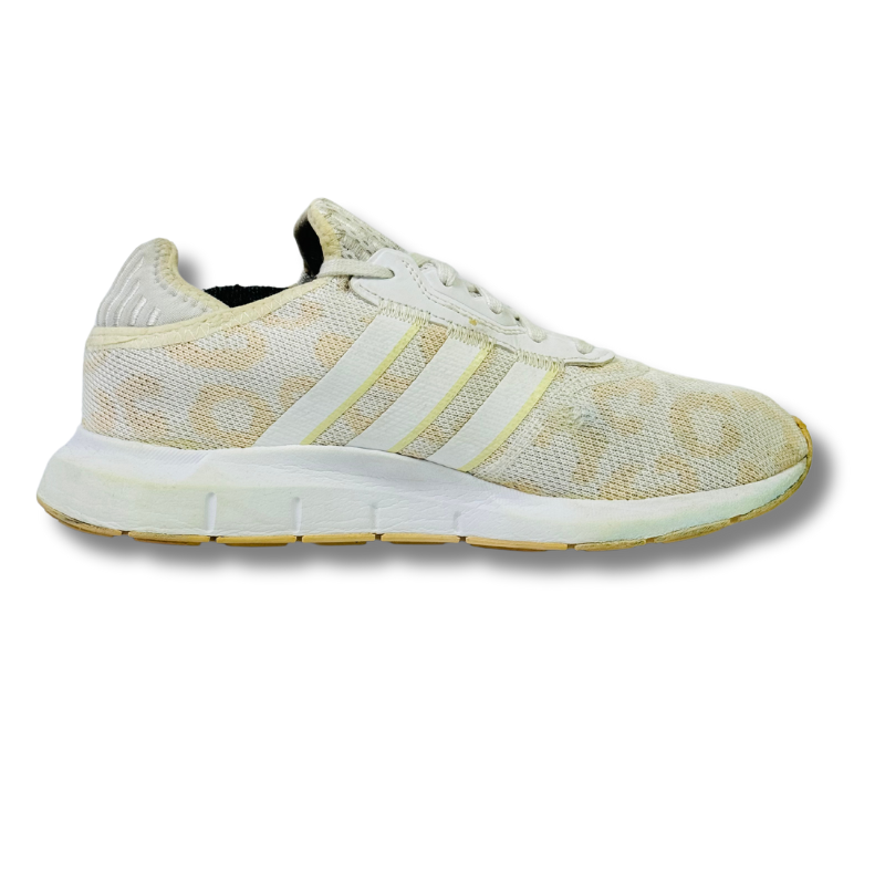 ADIDAS SWIFT RUN X LEOPARD - Kicksterr