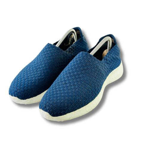 SKETCHERS SPORTS SHOES