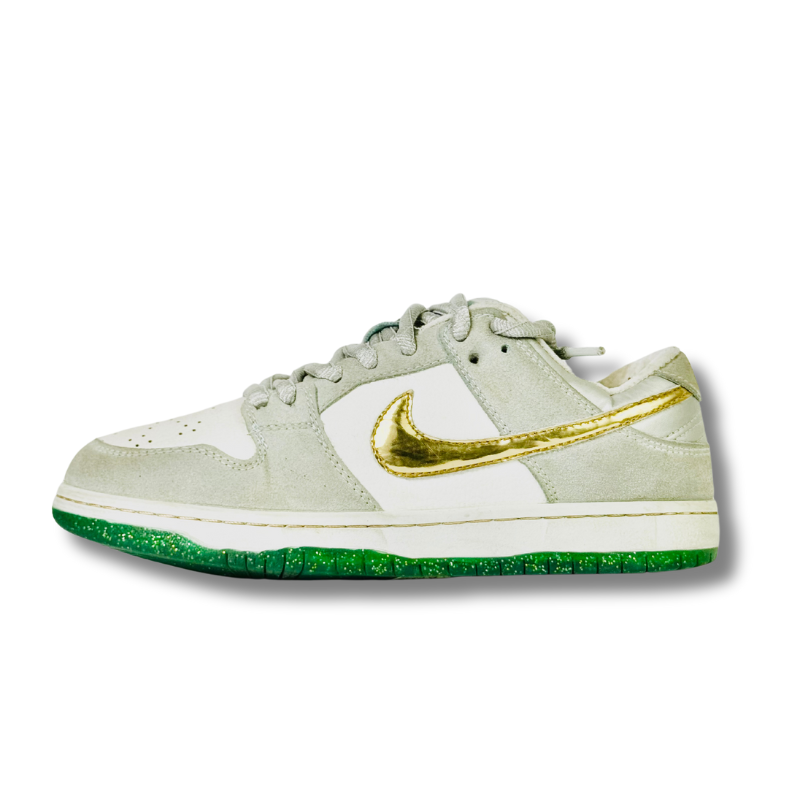 NIKE SB DUNK SEAN CLIVER HOLIDAY SPECIAL - Kicksterr