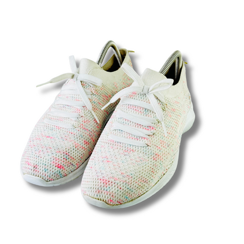 SKETCHERS RUNNING SHOES
